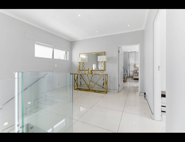 4 BEDROOM CLUSTER FOR SALE IN BRYANSTON